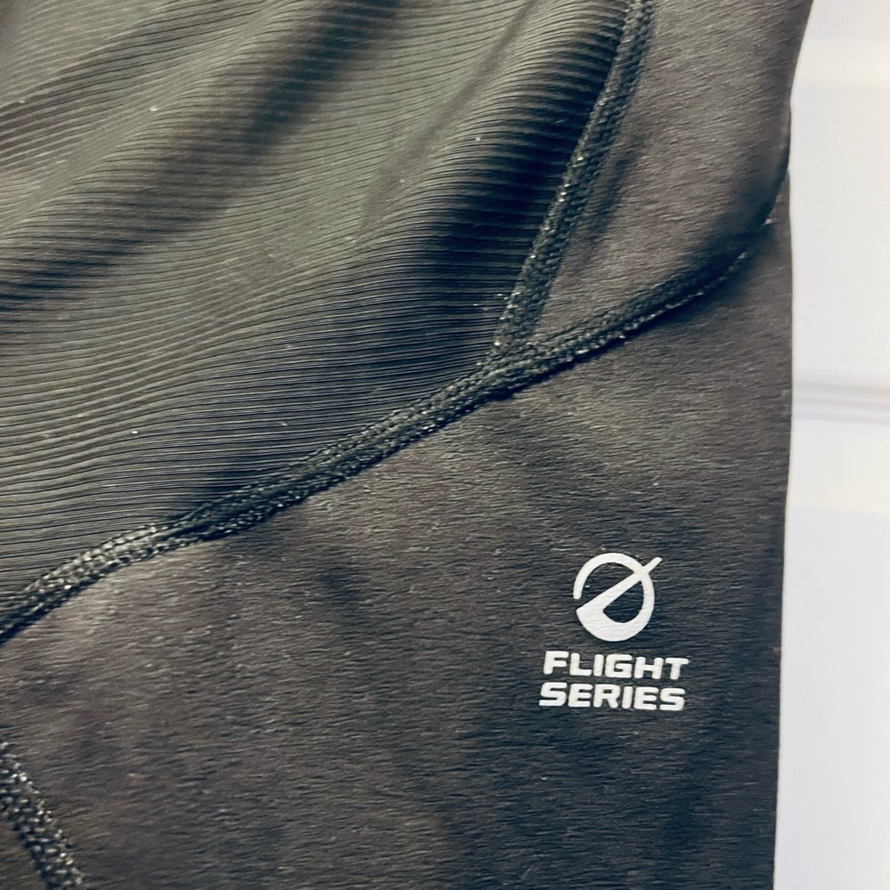 The North Face Size S/P Men’s Black Windbreaker Flight series pants - Picture 7 of 7